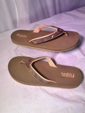 Flojos Brown Sandal Flip Flops with Pink Trim
